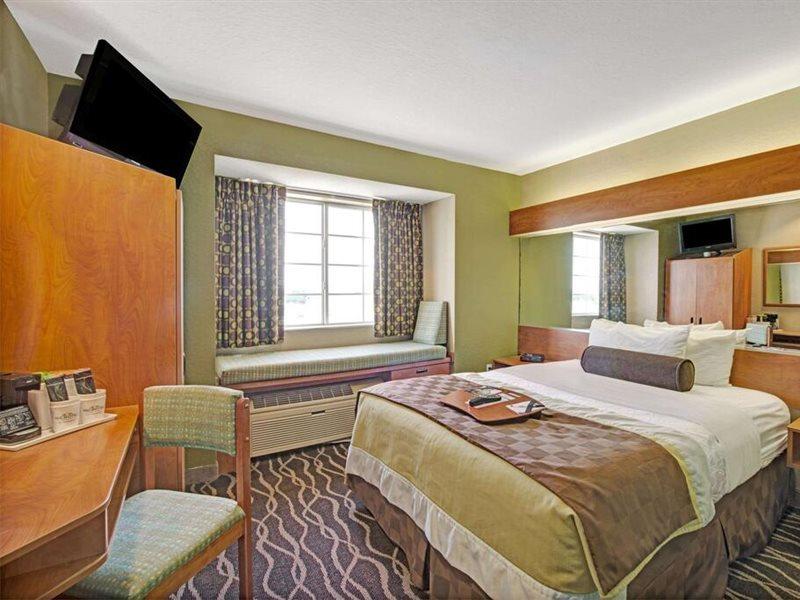 Hotel Super 8 By Wyndham San Antonio Downtown Ne Zewnętrze zdjęcie