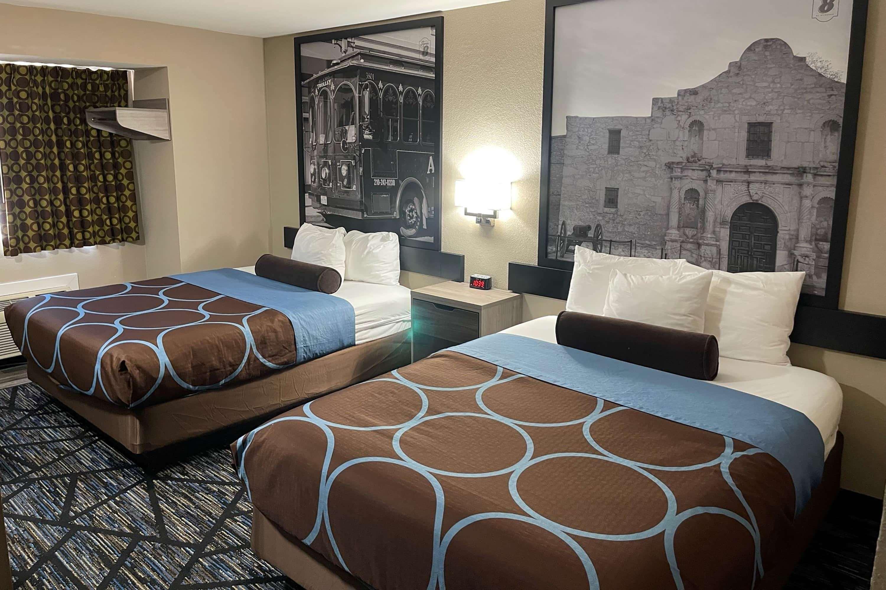 Hotel Super 8 By Wyndham San Antonio Downtown Ne Zewnętrze zdjęcie