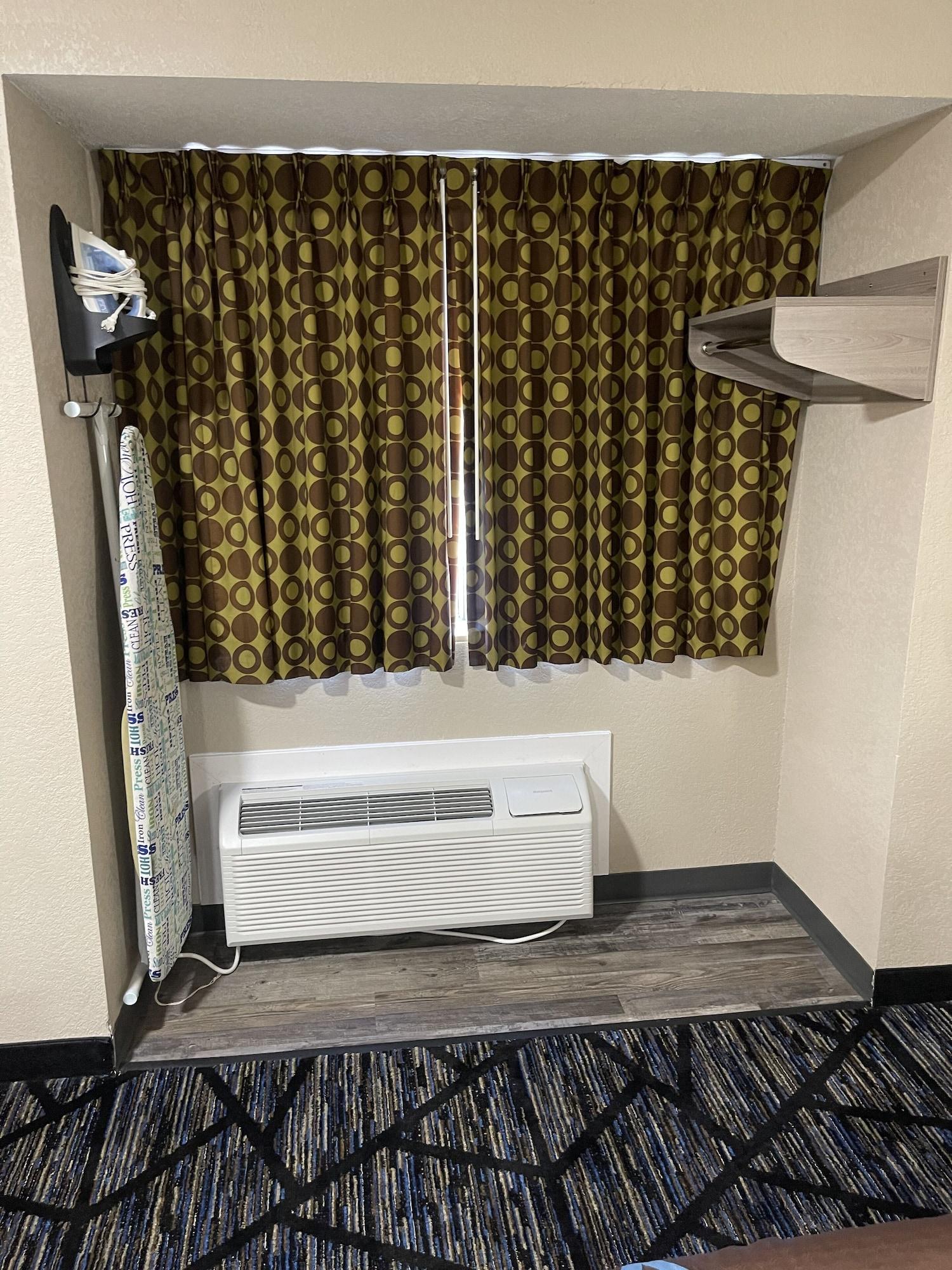 Hotel Super 8 By Wyndham San Antonio Downtown Ne Zewnętrze zdjęcie